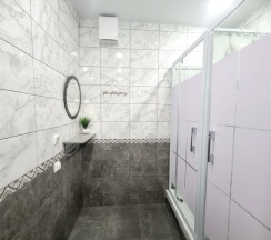 2-х местный номер с двуспальной кроватью в Wow!