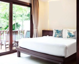 Четырёхместный номер Pool Access с видом на сад в Arinara Beach Resort Phuket
