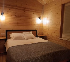 4-местный 2-комнатный коттедж улучшенный в Air house Arkhyz