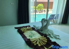 Номер Deluxe с видом на бассейн в Retreat Resort Pattaya