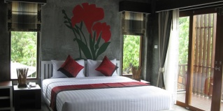 Ко-Пханган: Курортный отель Sairee Hut Resort Koh Tao