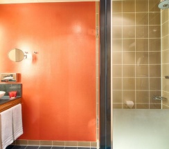 Двухместный номер Superior двуспальная кровать в Leonardo Hotel Berlin Mitte