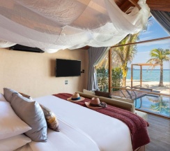 Вилла с бассейном Grand рядом с пляжем в Irene Pool Villa Resort, Koh Lipe