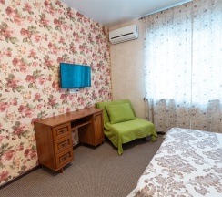 Комфорт двухкомнатный с кухней в Уютный Дом