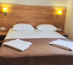 Двухместный номер без балкона с видом на внутренний двор в Amina