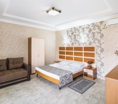 3-местный коттедж в Манэ