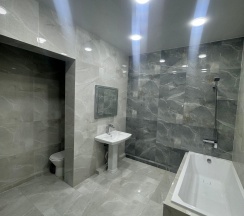 Люкс трехкомнатный в ​Квартирное бюро