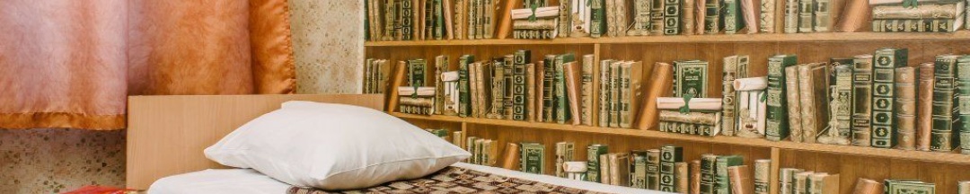 Кровать в общем номере (мужской номер) в Звезда