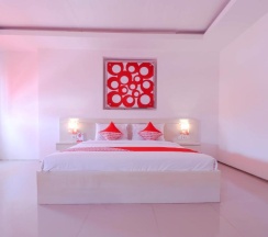Люкс Deluxe в OYO 1489 Simona Hotel