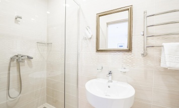 Номер стандарт с 1 двуспальной кроватью в Олимп