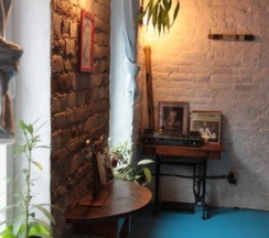 Дизайнерская студия с двуспальной кроватью без кухни (Лофт) в Gallery and more