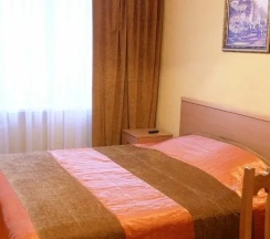 Двухместный номер двуспальная кровать в 40 лет Победы