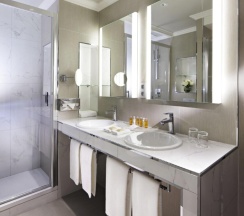 Номер Deluxe в Hotel Rochester Champs Elysees