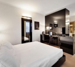 Трёхместный номер Standard односпальная кровать в Mediterraneo Palace Hotel