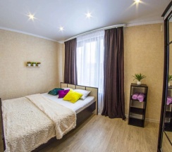 Апартаменты с 2 комнатами с балконом в RENT-сервис на улице 10 лет Октября