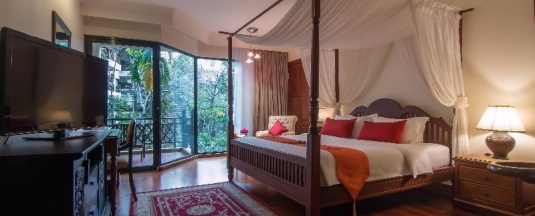 Двухместный люкс c 1 комнатой двуспальная кровать в Angkor Palace Resort & Spa