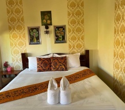 Двухместный номер Standard с видом на сад двуспальная кровать в Starlight Haad Rin Resort