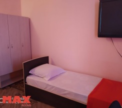 Номер стандарт эконом с 2 односпальными кроватями в Maxrooms Купино Сибирия