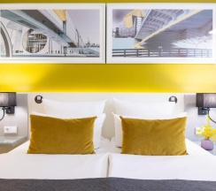 Двухместный номер Comfort двуспальная кровать в Leonardo Hotel Berlin Mitte