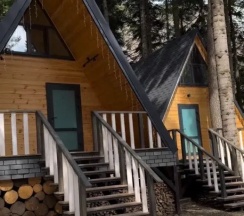 А-Фрейм 2 с красивым видом из окна в Wood palace