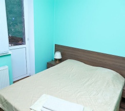 Апартаменты с 2 комнатами с красивым видом из окна в Москвичка