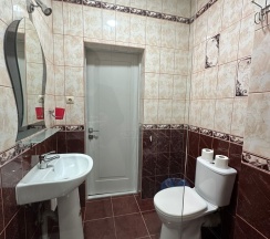 Стандартный трехместный номер в Николаевский