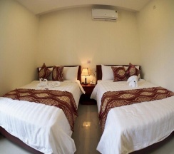 Двухместный семейный номер Standard двуспальная кровать в Hung Thu Hotel