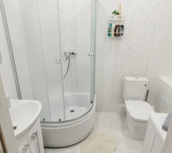 Студия Comfort с балконом и с красивым видом из окна в Апартаменты Esenin Sky Studio