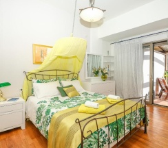 Апартаменты в Yellow Sun Marine Apt