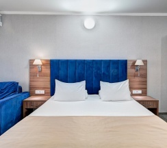 3-местный номер стандарт с балконом в Sea Family Resort & SPA