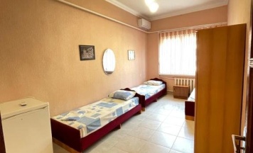 Трёхместный номер Economy с видом на внутренний двор в Апельсин