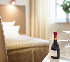 Трёхместный номер Standard в Hotel Domicil Hamburg by Golden Tulip