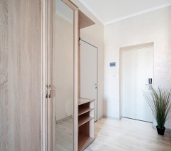 Полулюкс 2-х комнатный в Лабиринт