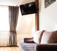 Полулюкс мансардный трехместный в Котбус