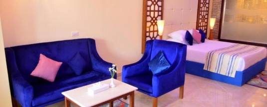 Трёхместный номер Golden в Sea Beach Aqua Park Resort