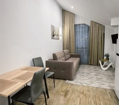 Апартаменты двухкомнатные (ЛЮКС) с балконом и красивым видом в Polikariya