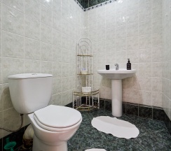 Дом в Апартаменты на Солнечный переулок, 32