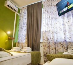 Семейный трехместный номер в Олива