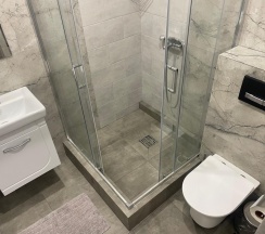 Апартаменты с балконом и с красивым видом из окна в Гостевой дом с Бассейном