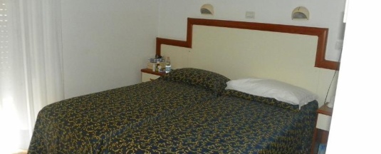 Четырёхместный номер Standard в Hotel Bolivar