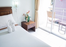 Трёхместный номер Deluxe в Patong Moon Inn Guesthouse