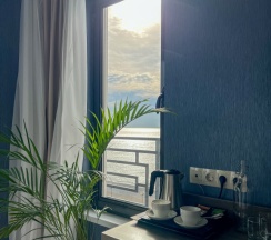 Двухместный номер Standard с балконом и с красивым видом из окна 2 отдельные кровати в Sokol