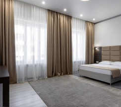 Улучшенный номер с кроватью «Queen-size» в Parallel Congress by Stellar Hotels Krasnodar
