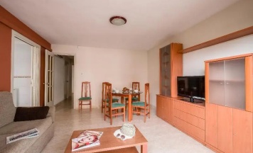 Четырёхместные апартаменты с балконом в Apartamentos California