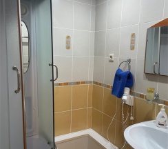 Suite DBL , гостиная +2 спальни в Дом иностранных специалистов