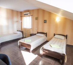 Четырёхместный номер Economy в Тройка