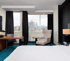 Номер премиум с видом на город в Radisson Blu Belorusskaya Hotel Moscow