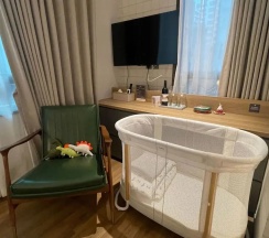 Четырёхместный семейный номер Standard в Dash Living on Prat