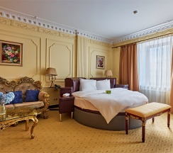 Люкс с сауной в The Rooms Boutique Hotel