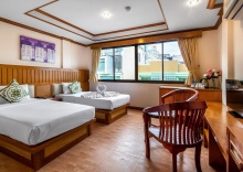 Двухместный номер Deluxe 2 отдельные кровати в JB Green Hotel Patong